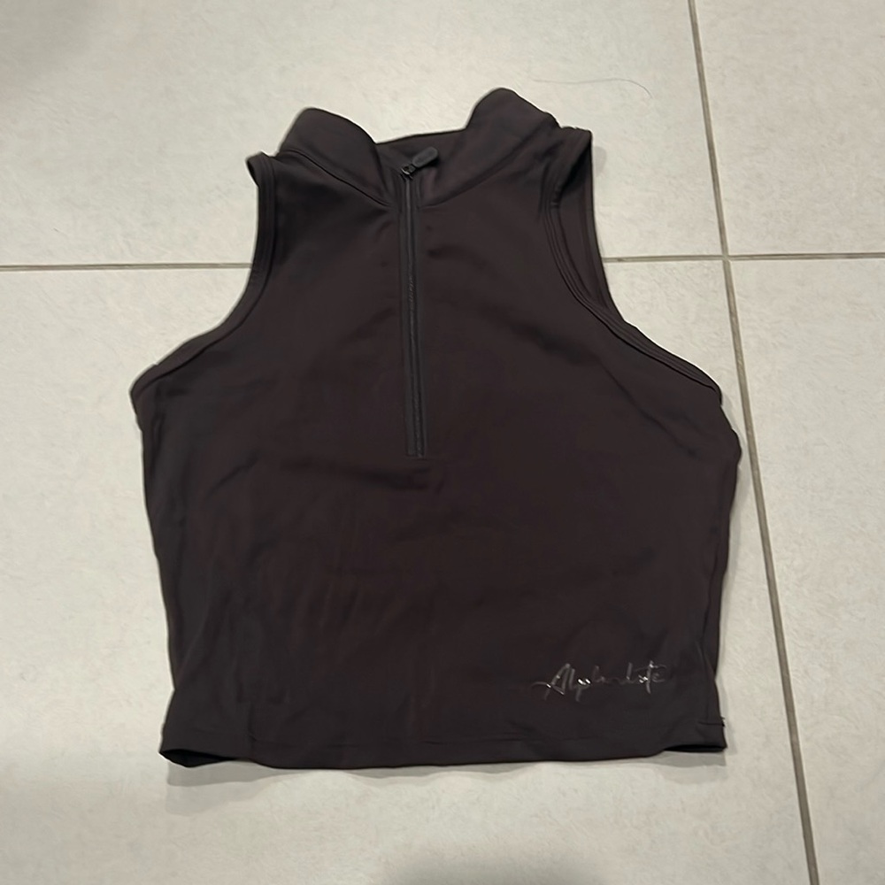 Alphalete S pulse zip tank